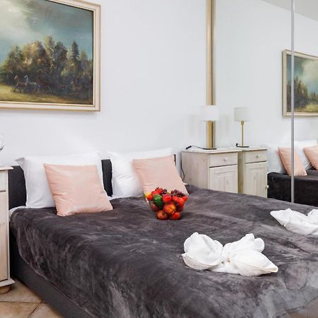 Apartment With Veranda Torunska Pobierowo By Noclegi Renters المظهر الخارجي الصورة