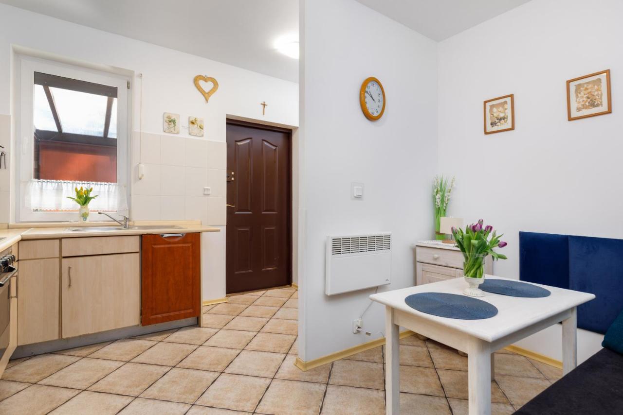 Apartment With Veranda Torunska Pobierowo By Noclegi Renters المظهر الخارجي الصورة
